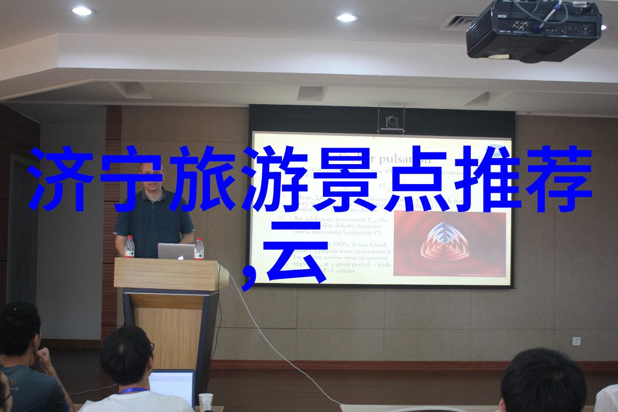 被学长抱到没人的地方免费-无言的拥抱校园恋情的温柔契机