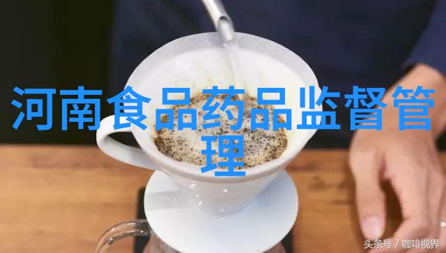 刘伟元骑行探索山脉的雄心