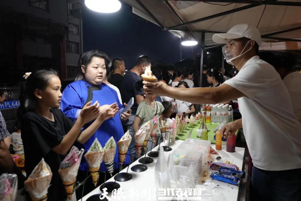 贵州旅游四天三晚多少钱_贵州攻略旅游四天三夜免费吗_贵州四天三夜旅游攻略/