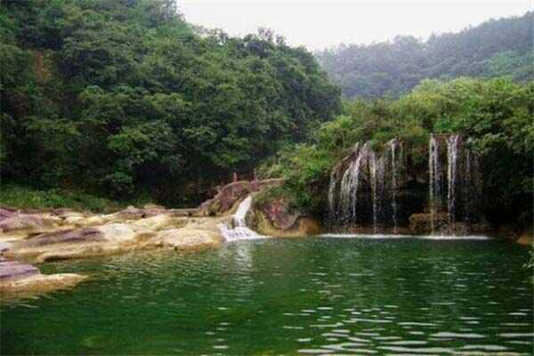 湖北旅游景点推荐_湖北旅游十大必去景_湖北旅游必去景点大全/