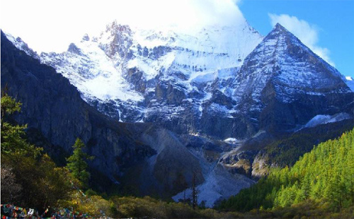 云南旅途景点_云南旅游景点推荐_云南旅游攻略必去景点排名/