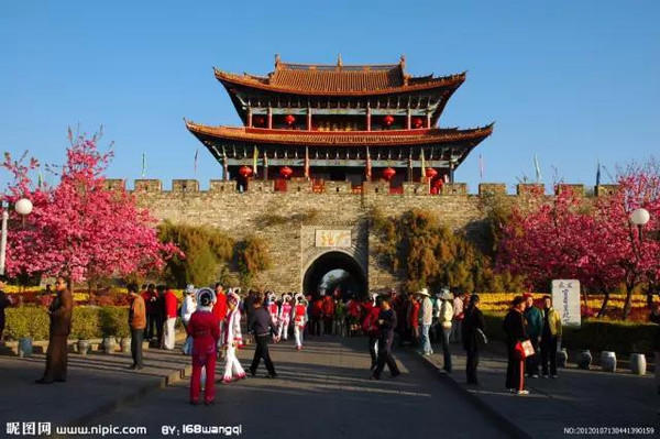 冬天旅游城市推荐_适合冬天去旅游的城市_冬天最佳旅游地/