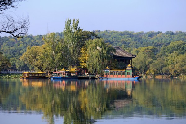 夏天旅游适合去的城市排行_夏天适合去哪里旅游_夏天旅游适合去的景点/