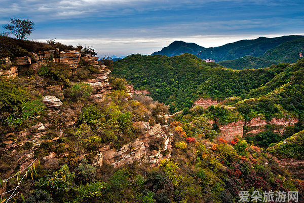 九龙峡红叶什么时间红